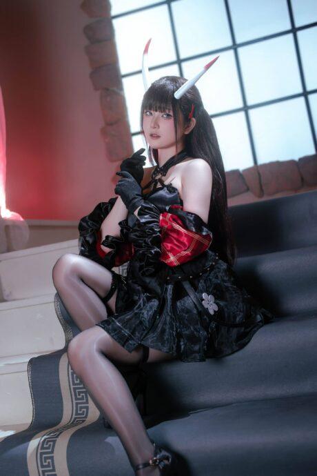 碧蓝航线能代：屿鱼YukakoCOS再现温柔与坚毅的完美融合