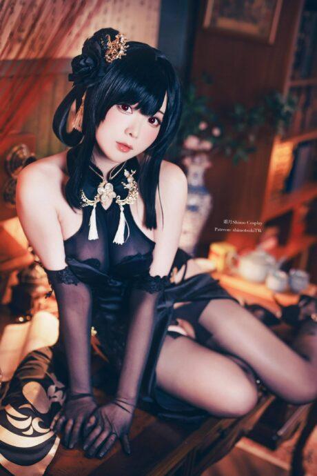 霜月shimo碧蓝航线镇海COS：东方雅韵与性感风华完美融合