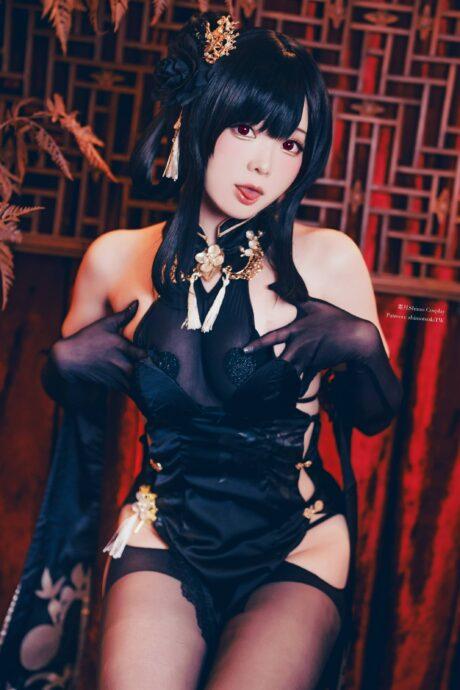 霜月shimo碧蓝航线镇海COS：东方雅韵与性感风华完美融合
