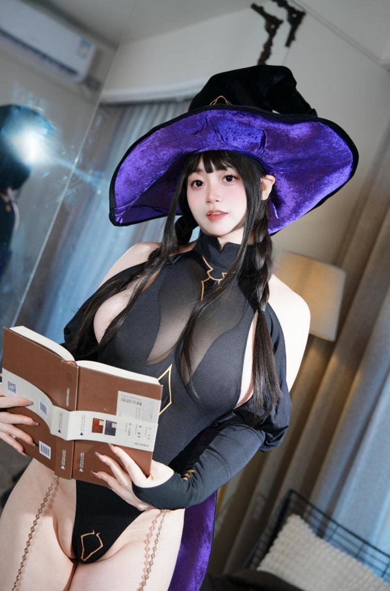 一只毛毛帽 – 魔女之夜