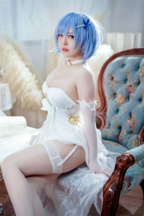 BANBANKO半半子恰巴耶夫COS：白骑兵旋律礼服的极致优雅