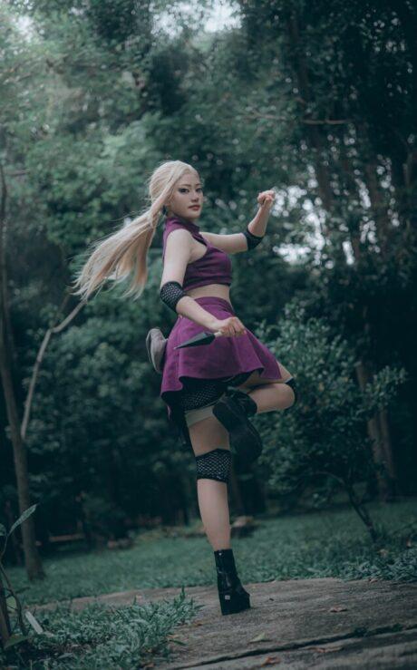 KhawPhod火影忍者山中井野cos：揭秘高难度姿势与妆容挑战