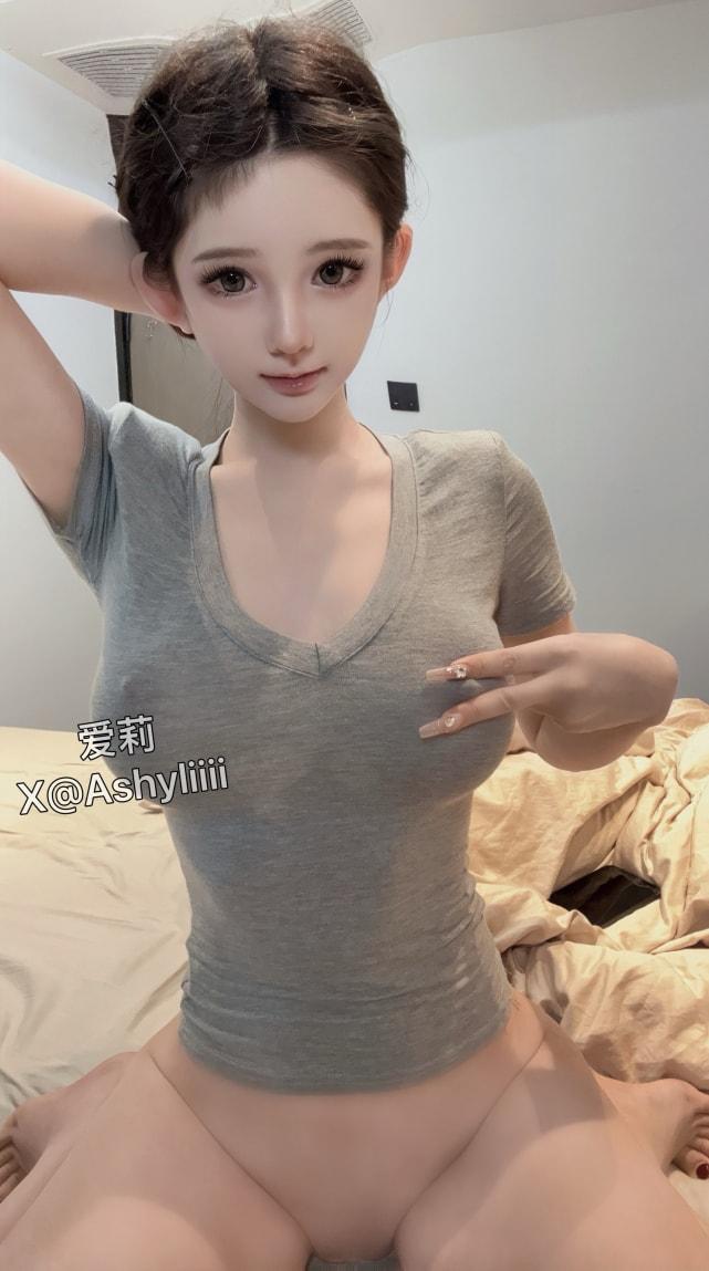 倦倦喵（爱莉） – 透灰T