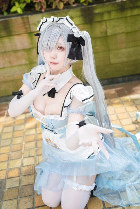 胜利女神二周年庆典：猫宫美噌灰姑娘COS带来震撼视觉冲击