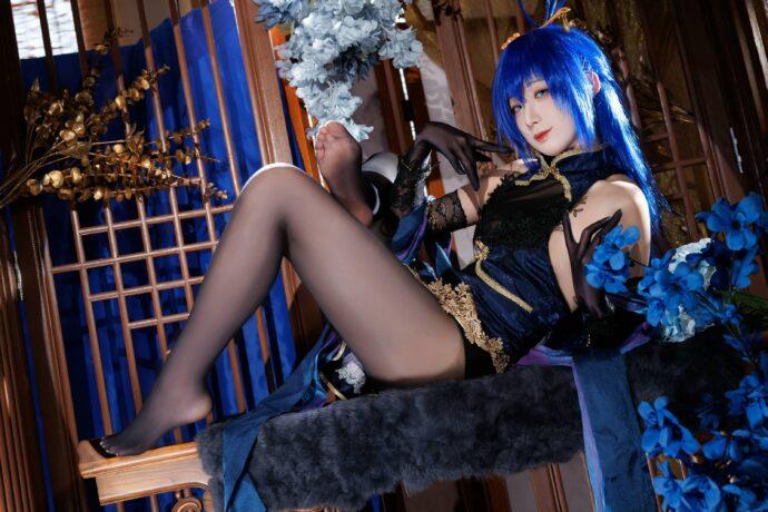 优雅与力量的融合：封疆疆vCOS旗袍版本新泽西的魅力绽放