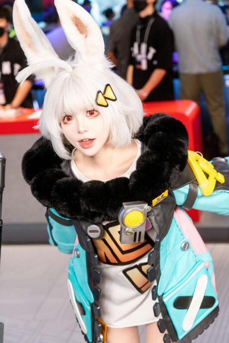 在国际舞台上绽放：六二二同学Tafe角色cos震撼东京电玩展