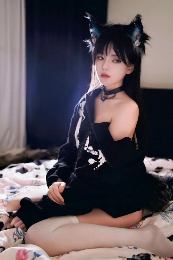 柔软栖息感的视觉表达：桜桃喵缅因猫猫COS演绎可爱与成熟