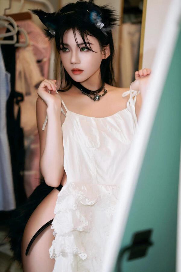 柔软栖息感的视觉表达：桜桃喵缅因猫猫COS演绎可爱与成熟