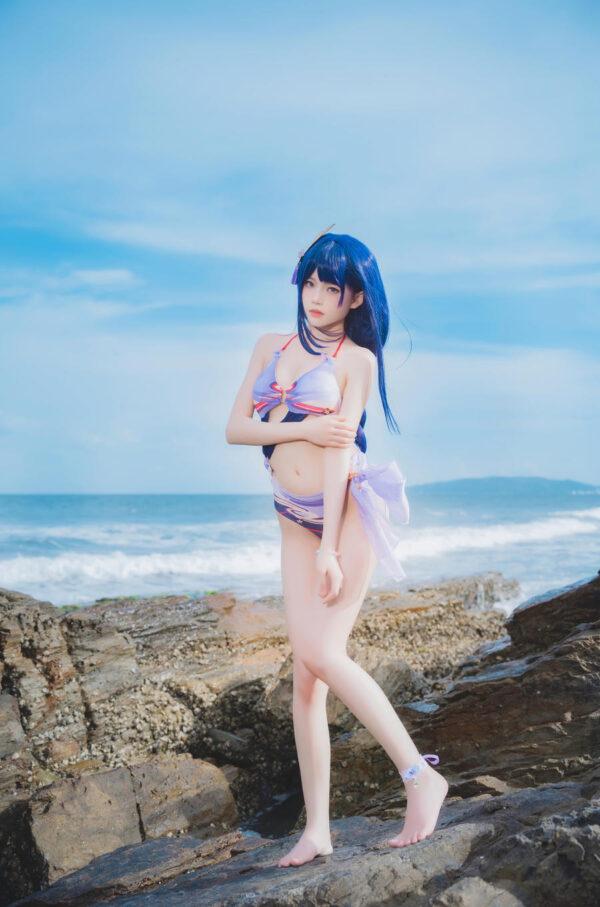 桜桃喵泳装雷电将军cos作品赏析|海岸之上永恒也有夏日形态