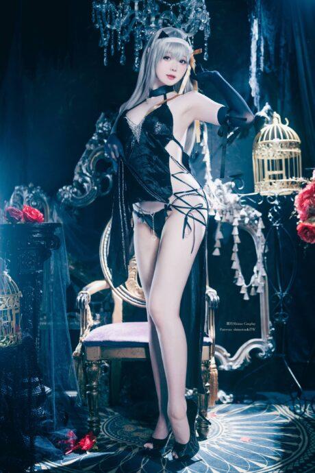 霜月shimo莫达尼亚COS：完美拿捏妮姬角色的悲剧与魅惑