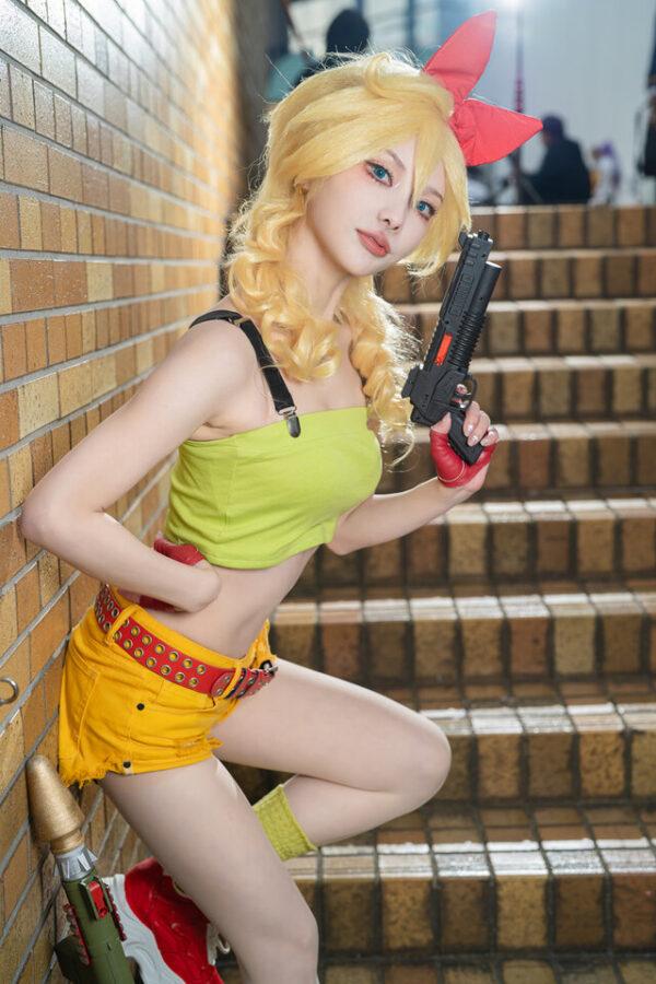 Ekubo兰琪COS：来自龙珠的昭和少女在池袋阳光城惊艳亮相