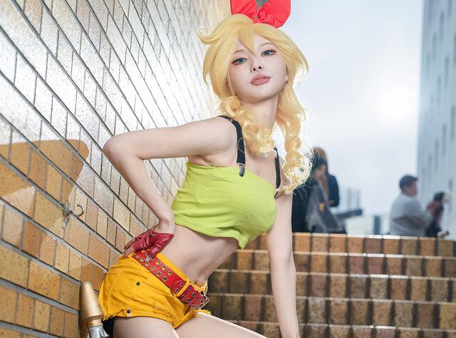 Ekubo兰琪COS：来自龙珠的昭和少女在池袋阳光城惊艳亮相