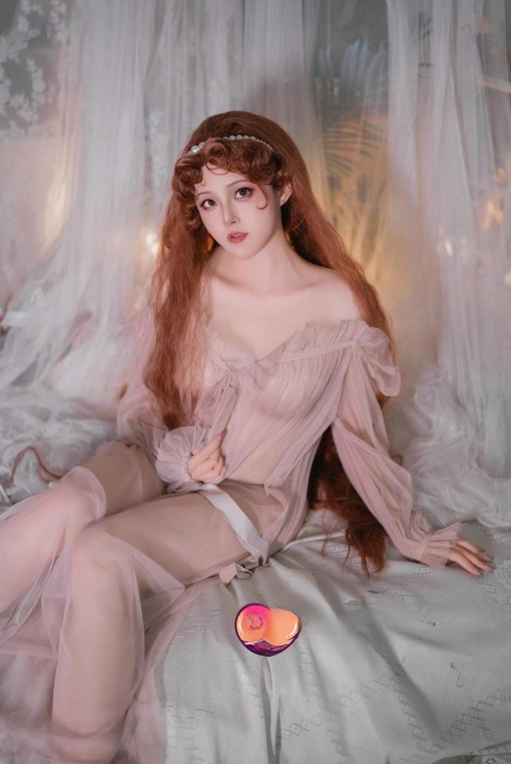 Natsuko夏夏子 – 2026生日私房 粉雾