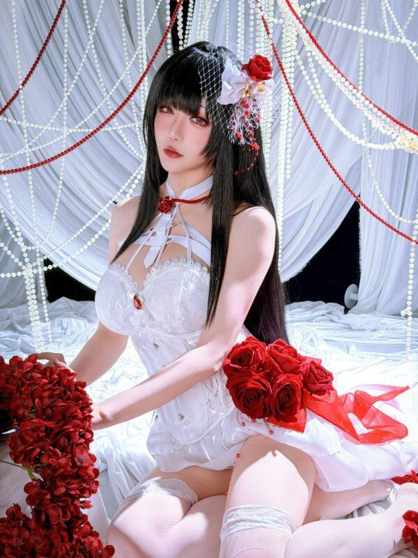 礼服版星之迟迟COS：米哈拉高贵冷艳与精致性感的完美呈现