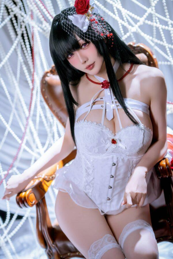 礼服版星之迟迟COS：米哈拉高贵冷艳与精致性感的完美呈现