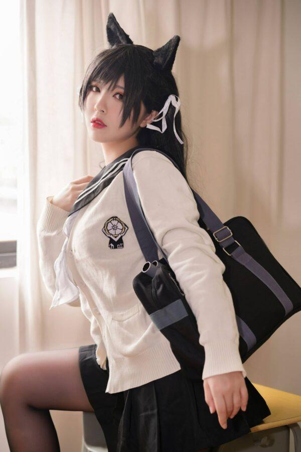 BANBANKO半半子爱宕COS：学园幻想曲里致命的温柔掌控感