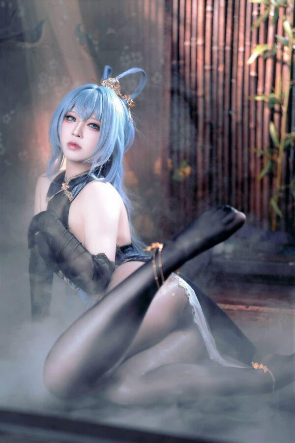 BANBANKO半半子花园COS：诠释碧蓝航线角色魅力与舞台感