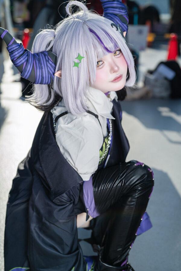 Hololive拉普拉斯COS：猫山たぬ演绎傲娇与甜美的极致反差