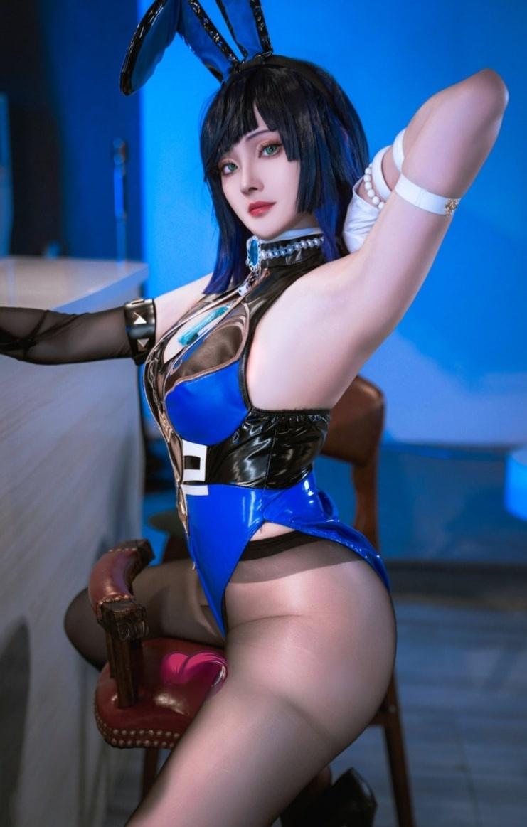 Natsuko夏夏子 – 夜兰兔女郎