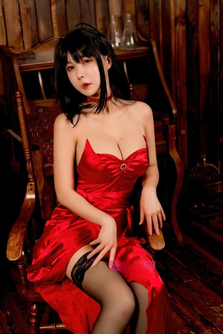 亚马逊鲶鱼 – 碧蓝航线 大凤毒苹果