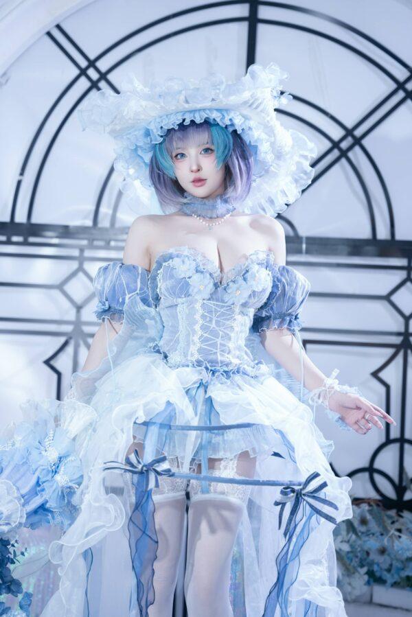 清水由乃柴郡cos赏析｜碧蓝航线废稿礼服版，蓝白梦境感拉满