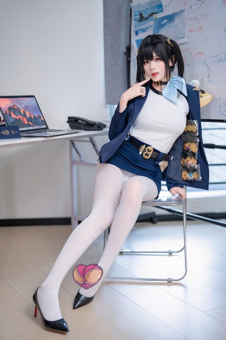 轩萧学姐 Nikke胜利女神 索拉