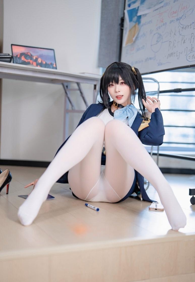 轩萧学姐 Nikke胜利女神 索拉