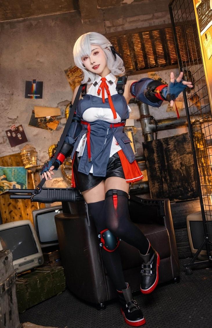 Momoko葵葵 塞布丽娜