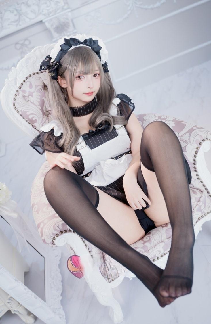 神楽坂真冬 – 妄想女仆