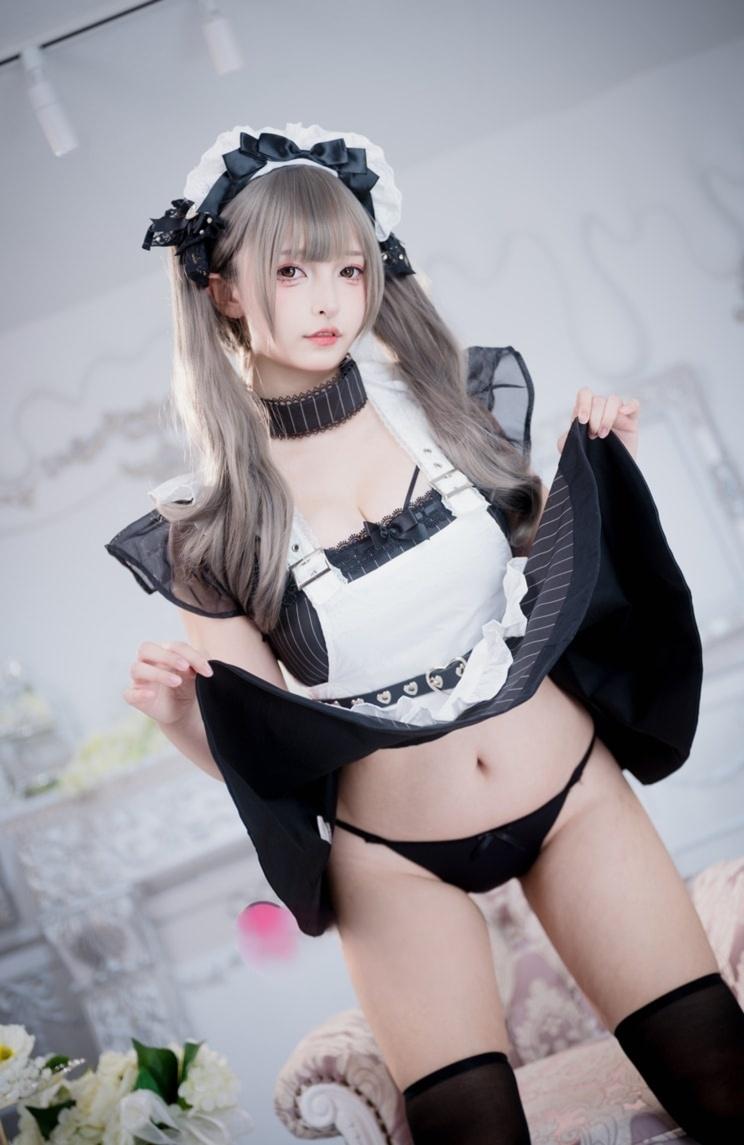 神楽坂真冬 – 妄想女仆