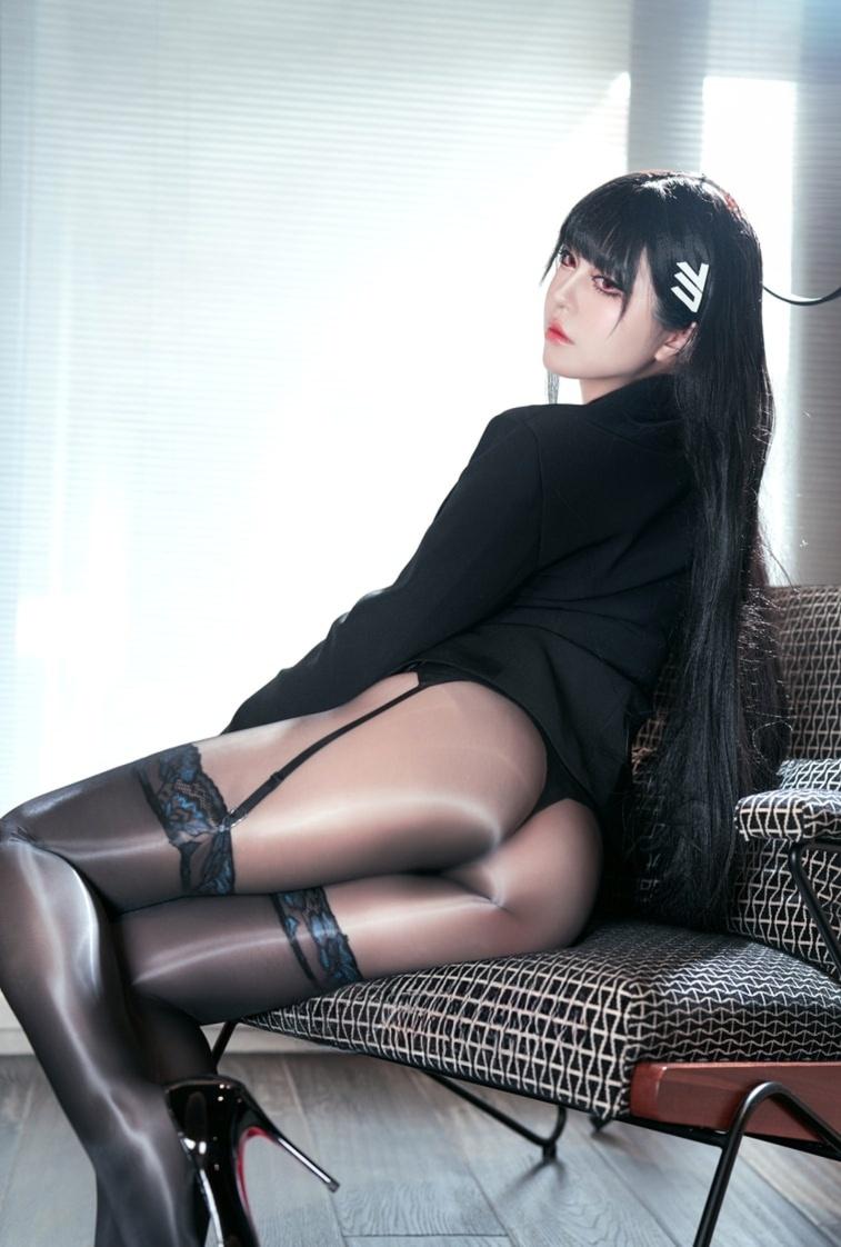 半半子 蔚蓝档案 调月莉音 内衣OL