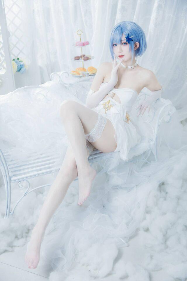 碧蓝航线红丝绒上的黑曜石：封疆疆v兔女郎版兴登堡COS美学