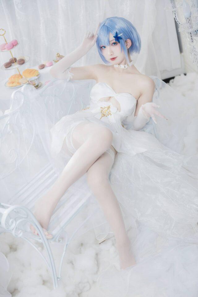 碧蓝航线红丝绒上的黑曜石：封疆疆v兔女郎版兴登堡COS美学