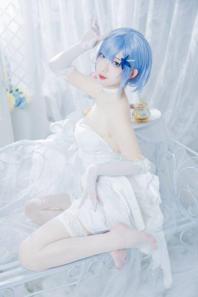碧蓝航线红丝绒上的黑曜石：封疆疆v兔女郎版兴登堡COS美学