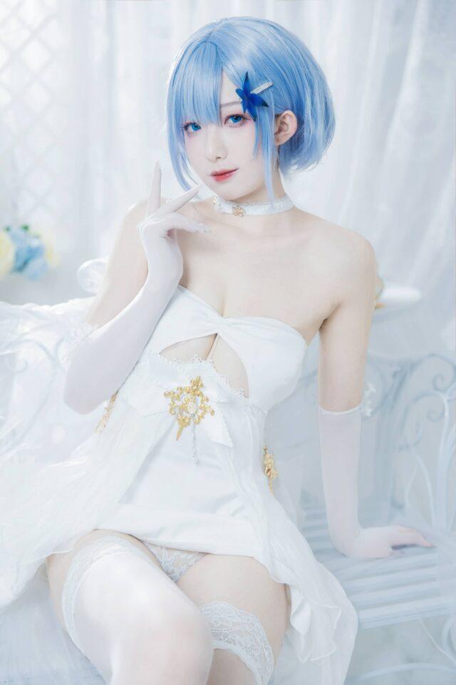 碧蓝航线红丝绒上的黑曜石：封疆疆v兔女郎版兴登堡COS美学