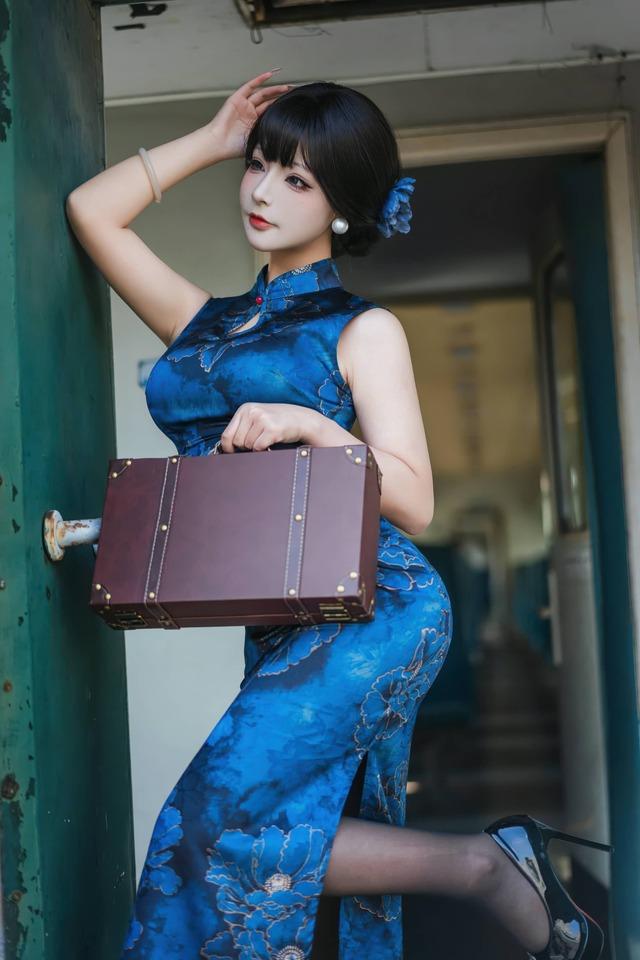yuuhui玉汇人妻cos赏析：朝花夕拾旗袍写真展现东方女性魅力