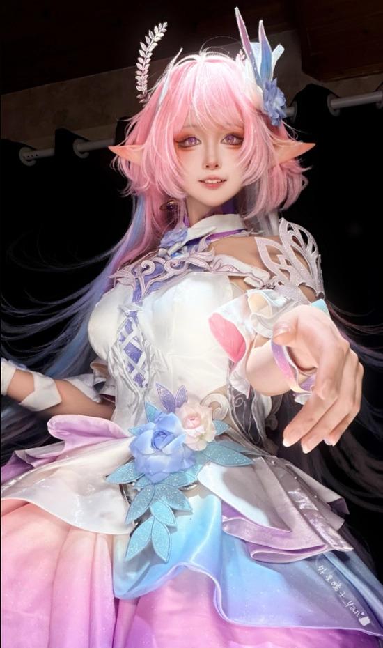 卡芙卡COS×厨房日常：当崩坏·星穹铁道的优雅反派开始做饭