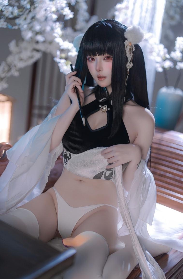 屿鱼 碧蓝航线-史特拉塞·艳书美玉