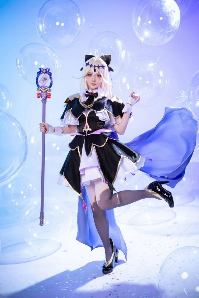 星之迟迟森亚露露香cos赏析：打造梦幻与神秘交织的角色形象
