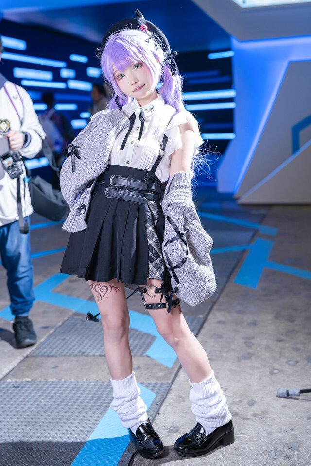 甜晕了！Kurumi常暗永远cos大腿纹身与慵懒毛衣的极致反差