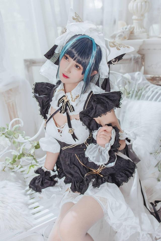 碧蓝航线白色白日梦的呢喃：羽生三未柴郡女仆高定级cos美学
