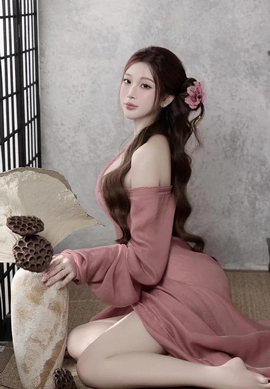 从匹克球女孩到东方狐系美人，Powboii九尾狐COS惊艳出圈
