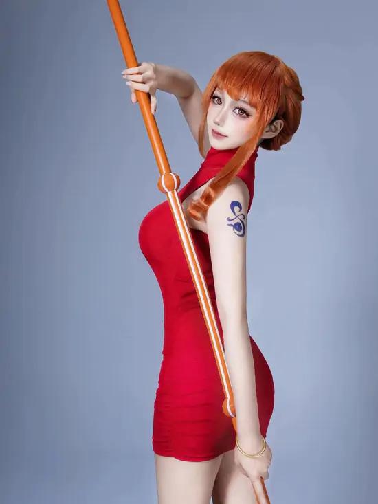 破壁而出的金牌航海士！海贼王娜美COS还原度到底有多硬核